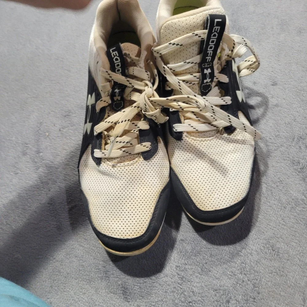 Under Armour Baseball‎ Cleats Kids 4.5Y White Leadoff 3023449-100 Athletic Shoes